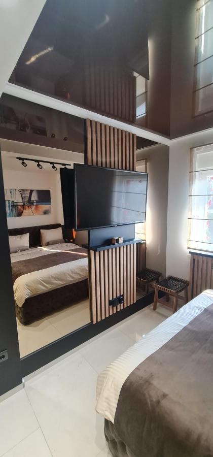Design Apartment Platinium Spa Lux 5 Star "Havana" Completely Private Wellness & Spa Free Included Sauna & Jacuzzi & Salt Wall & Fire Place & 3D Ceilings & Business Wifi & Netflix & Keyless Code Entry & Full Smart App & Secure 2 Parking Place Ćuprija Buitenkant foto