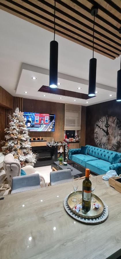 Design Apartment Platinium Spa Lux 5 Star "Havana" Completely Private Wellness & Spa Free Included Sauna & Jacuzzi & Salt Wall & Fire Place & 3D Ceilings & Business Wifi & Netflix & Keyless Code Entry & Full Smart App & Secure 2 Parking Place Ćuprija Buitenkant foto