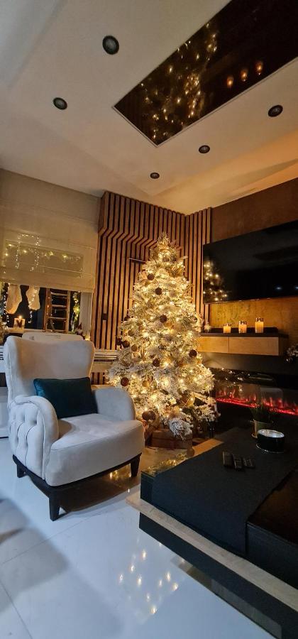 Design Apartment Platinium Spa Lux 5 Star "Havana" Completely Private Wellness & Spa Free Included Sauna & Jacuzzi & Salt Wall & Fire Place & 3D Ceilings & Business Wifi & Netflix & Keyless Code Entry & Full Smart App & Secure 2 Parking Place Ćuprija Buitenkant foto