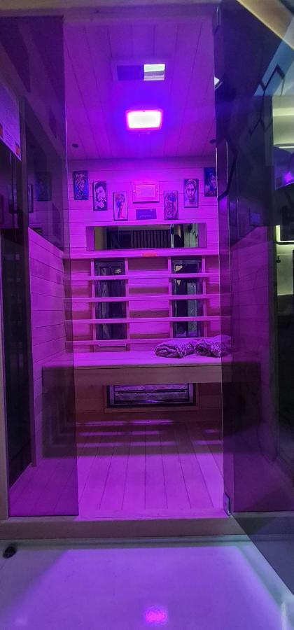 Design Apartment Platinium Spa Lux 5 Star "Havana" Completely Private Wellness & Spa Free Included Sauna & Jacuzzi & Salt Wall & Fire Place & 3D Ceilings & Business Wifi & Netflix & Keyless Code Entry & Full Smart App & Secure 2 Parking Place Ćuprija Buitenkant foto