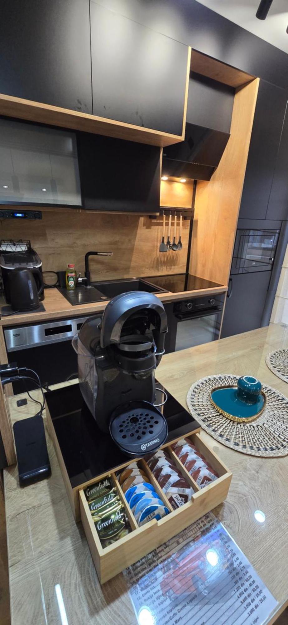 Design Apartment Platinium Spa Lux 5 Star "Havana" Completely Private Wellness & Spa Free Included Sauna & Jacuzzi & Salt Wall & Fire Place & 3D Ceilings & Business Wifi & Netflix & Keyless Code Entry & Full Smart App & Secure 2 Parking Place Ćuprija Buitenkant foto