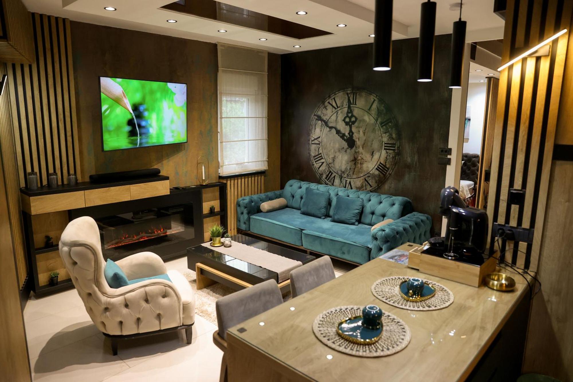 Design Apartment Platinium Spa Lux 5 Star "Havana" Completely Private Wellness & Spa Free Included Sauna & Jacuzzi & Salt Wall & Fire Place & 3D Ceilings & Business Wifi & Netflix & Keyless Code Entry & Full Smart App & Secure 2 Parking Place Ćuprija Buitenkant foto
